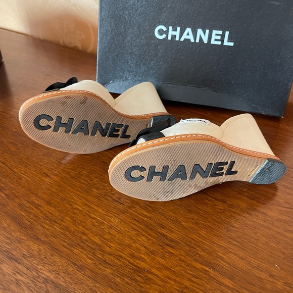 Chanel slides limited edition - Picture 3 of 4